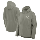 New York Yankees Unlimited Packable Full-Zip Hooded Jacket Olive | Nike