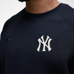 New York Yankees Tech Fleece Raglan Sweatshirt Black | Nike
