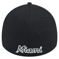 Miami Marlins Active Dash Mark 39THIRTY Flex Hat Black | New Era
