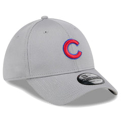 Chicago Cubs Active Pivot 39THIRTY Flex Hat Gray | New Era