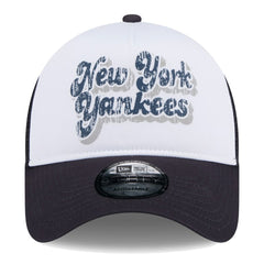 New York Yankees Women's Throwback Team Foam Front A-Frame Trucker 9FORTY Adjustable Hat White/Navy | New Era