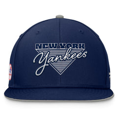 New York Yankees Fundamental Tri-Script Fitted Hat Navy