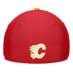 Calgary Flames Fanatics Authentic Pro Rink Team Code Flex Hat Red/Gold