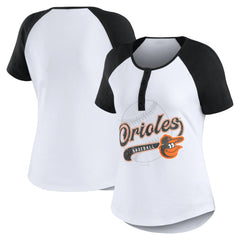 Baltimore Orioles WEAR by Erin Andrews Women's Fitted Henley Raglan T-Shirt White/Black