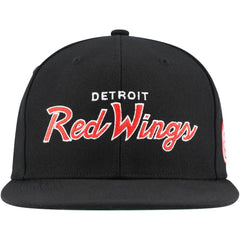 Detroit Red Wings Mitchell & Ness Core Team Script 2.0 Snapback Hat Black