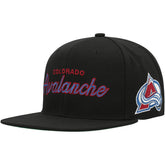 Colorado Avalanche Mitchell & Ness Core Team Script 2.0 Snapback Hat Black