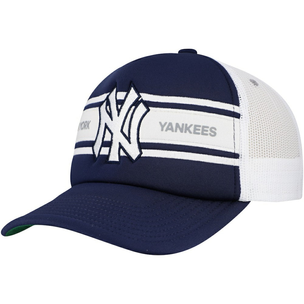 New York Yankees Sideline Trucker Adjustable Hat Navy