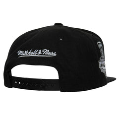 Tampa Bay Lightning Mitchell & Ness Core Top Spot Snapback Hat Black