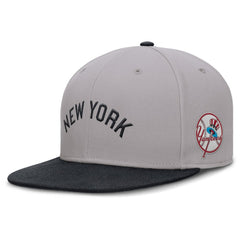 New York Yankees Cooperstown Two-Tone Dri-FIT Round Bill True Fitted Hat Gray | Nike