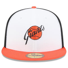 San Francisco Giants 2025 MLB Clubhouse 59FIFTY Fitted Hat Black/Orange | New Era