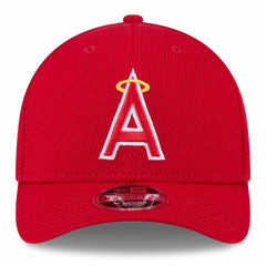Los Angeles Angels 2025 MLB Clubhouse 9FORTY Adjustable Hat Red | New Era