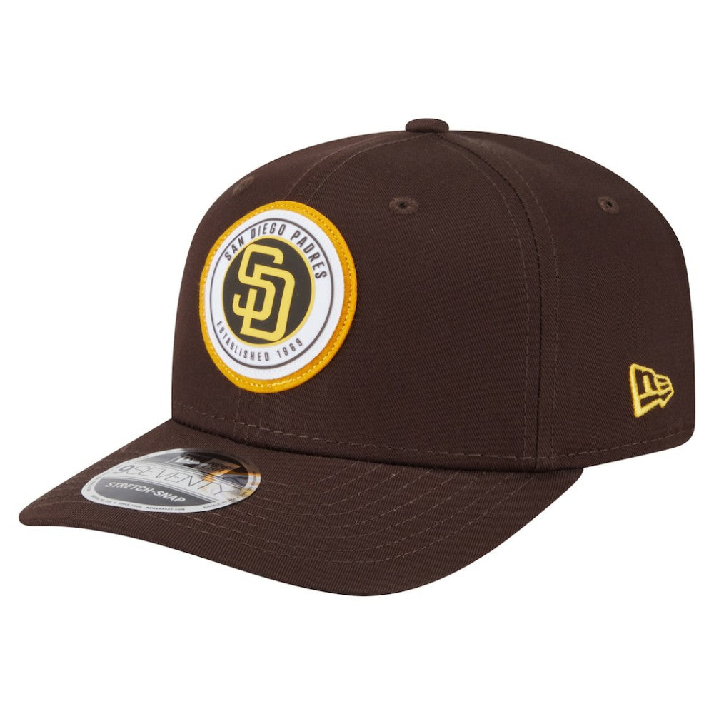 San Diego Padres Circle Patch 9SEVENTY Stretch-Snap Hat Brown | New Era
