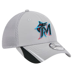 Miami Marlins Linear 39THIRTY Flex Hat Gray | New Era
