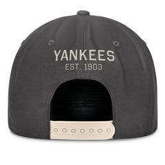 New York Yankees Closer Adjustable Hat Charcoal