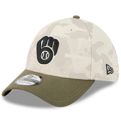 Milwaukee Brewers 2025 Armed Forces Day 39THIRTY Flex Hat Light Beige/Olive | New Era