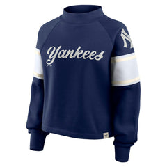 New York Yankees Women's Oversized Toss Sweep Raglan Pullover Sweatshirt Navy