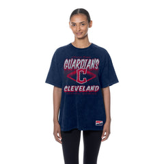 Cleveland Guardians Women's Mineral Wash Oversized T-Shirt Navy | New Era