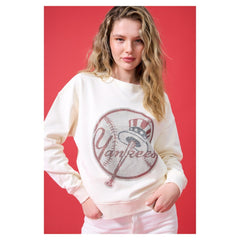 New York Yankees Terez Women's Oversized Gemstone Logo Sweatshirt Cream
