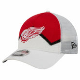 Detroit Red Wings New Era Hockey Sock 9FORTY A-Frame M-Crown Adjustable Trucker Hat White/Red