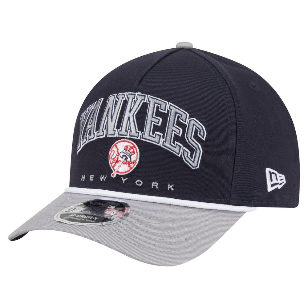 New York Yankees Arch 9FORTY A-Frame M-Crown Adjustable Hat Navy/Gray | New Era