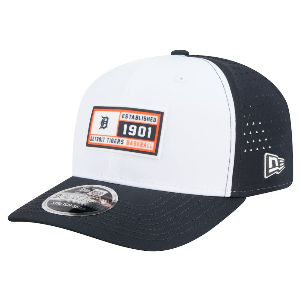 Detroit Tigers Established Patch 9SEVENTY Adjustable Hat White/Navy | New Era