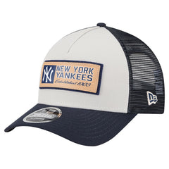 New York Yankees Text A-Frame Trucker 9FORTY Hat Stone/Navy | New Era