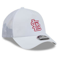 St. Louis Cardinals 2026 Batting Practice Apex 9FORTY Adjustable Trucker Hat White | New Era