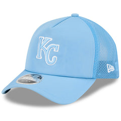 Kansas City Royals 2026 Batting Practice Apex 9FORTY Adjustable Trucker Hat Light Blue | New Era