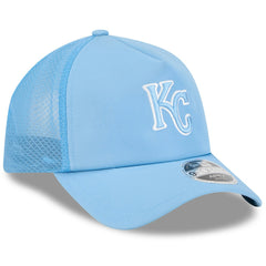 Kansas City Royals 2026 Batting Practice Apex 9FORTY Adjustable Trucker Hat Light Blue | New Era