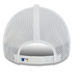 Kansas City Royals 2026 Batting Practice Apex 9FORTY Adjustable Trucker Hat White | New Era