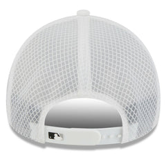 Chicago White Sox 2026 Batting Practice Apex 9FORTY Adjustable Trucker Hat White | New Era