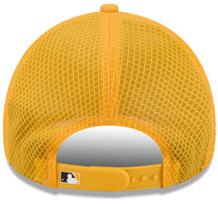 Milwaukee Brewers 2026 Batting Practice Apex 9FORTY Adjustable Trucker Hat Gold | New Era