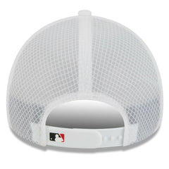 Cincinnati Reds 2026 Batting Practice Apex 9FORTY Adjustable Trucker Hat White | New Era
