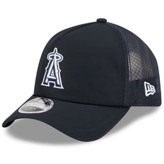 Los Angeles Angels 2026 Batting Practice Apex 9FORTY Adjustable Trucker Hat Navy | New Era
