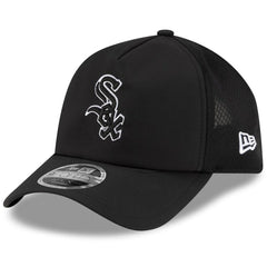 Chicago White Sox 2026 Batting Practice Apex 9FORTY Adjustable Trucker Hat Black | New Era