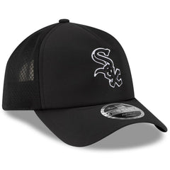 Chicago White Sox 2026 Batting Practice Apex 9FORTY Adjustable Trucker Hat Black | New Era