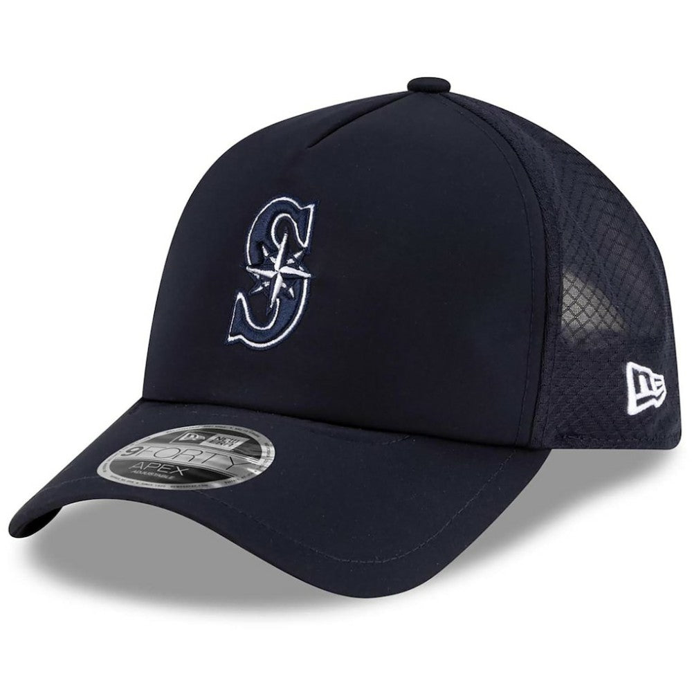 Seattle Mariners 2026 Batting Practice Apex 9FORTY Adjustable Trucker Hat Navy | New Era