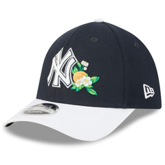 New York Yankees 2026 Spring Training M-Crown 39THIRTY Flex Hat Navy/White | New Era