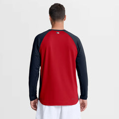 Atlanta Braves Authentic Collection Raglan Dri-FIT Sweatshirt Red | Nike