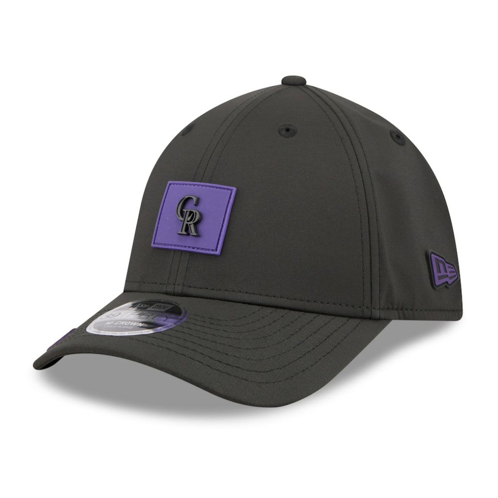 Colorado Rockies 2026 Clubhouse M-Crown 39THIRTY Flex Hat Black | New Era