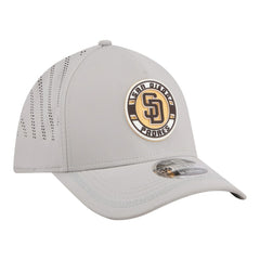 San Diego Padres Patch 39THIRTY A-Frame M-Crown Perforated Flex Hat Gray | New Era