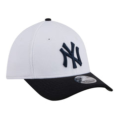 New York Yankees Youth Baseball 39THIRTY M-Crown Flex Hat White/Navy | New Era