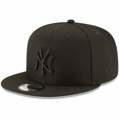 New York Yankees Black on Black 9FIFTY Team Snapback Adjustable Hat Black | New Era