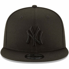 New York Yankees Black on Black 9FIFTY Team Snapback Adjustable Hat Black | New Era
