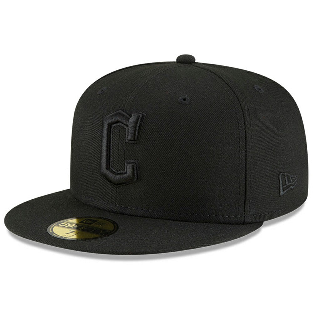 Cleveland Guardians 59FIFTY Fitted Hat Black/Black | New Era