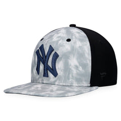 New York Yankees Majestic Smoke Dye Snapback Hat Gray