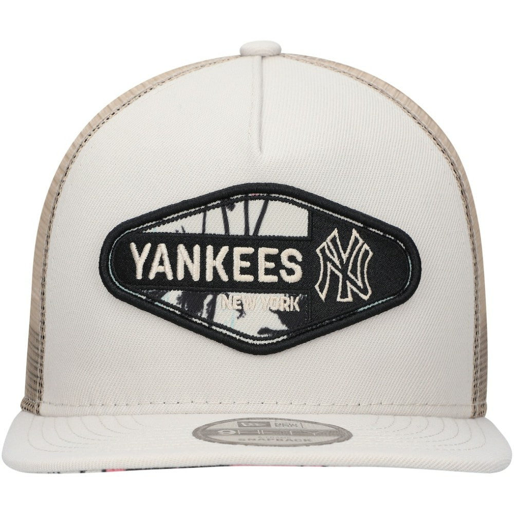 New York Yankees Retro Beachin' Patch A-Frame Trucker 9FIFTY Snapback Hat Natural | New Era
