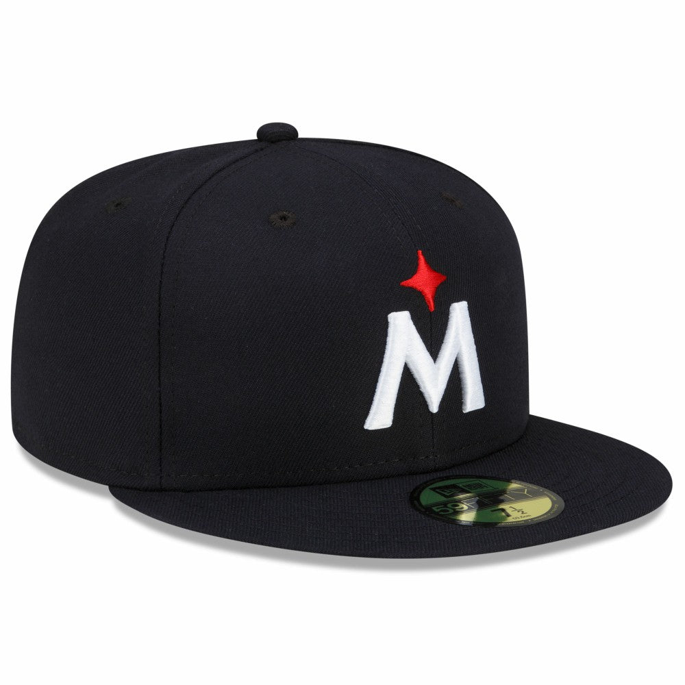 Minnesota Twins 2023 Authentic Collection Road 59FIFTY Fitted Hat  Navy | New Era