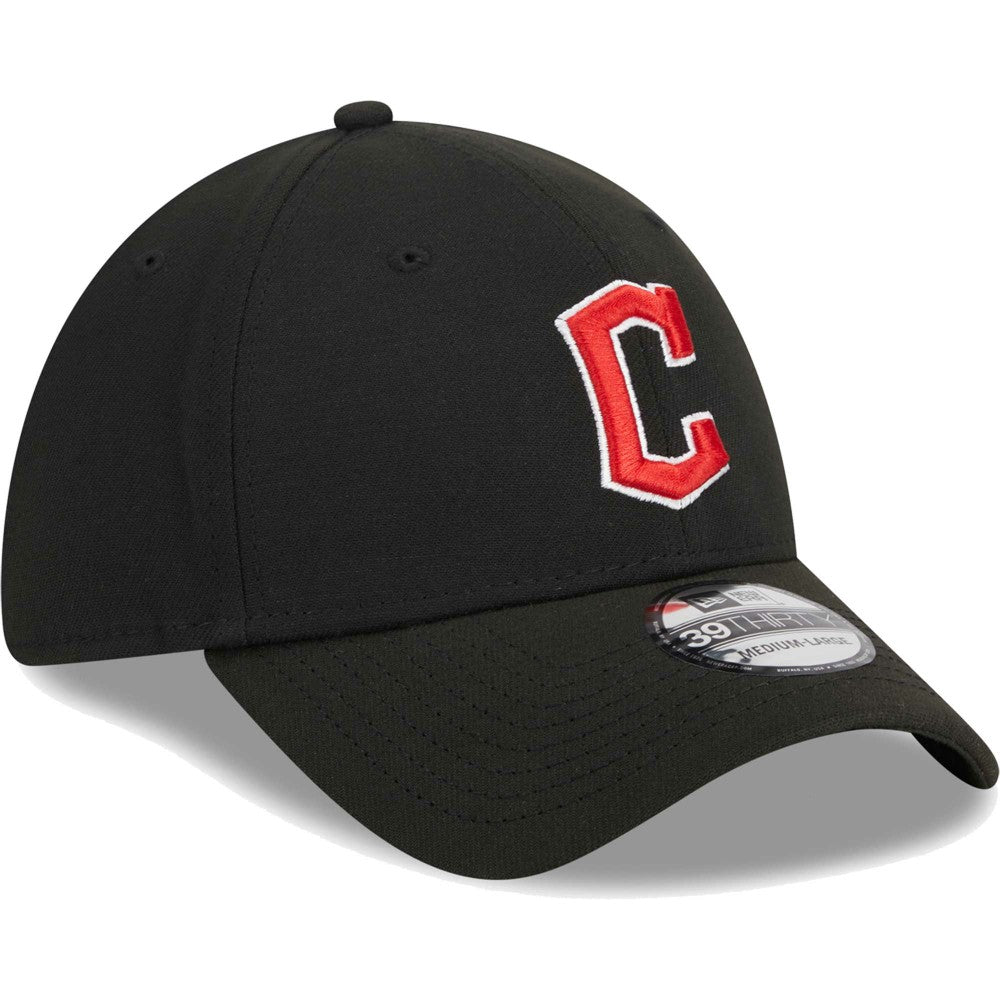 Cleveland Guardians Logo 39THIRTY Flex Hat Black | New Era