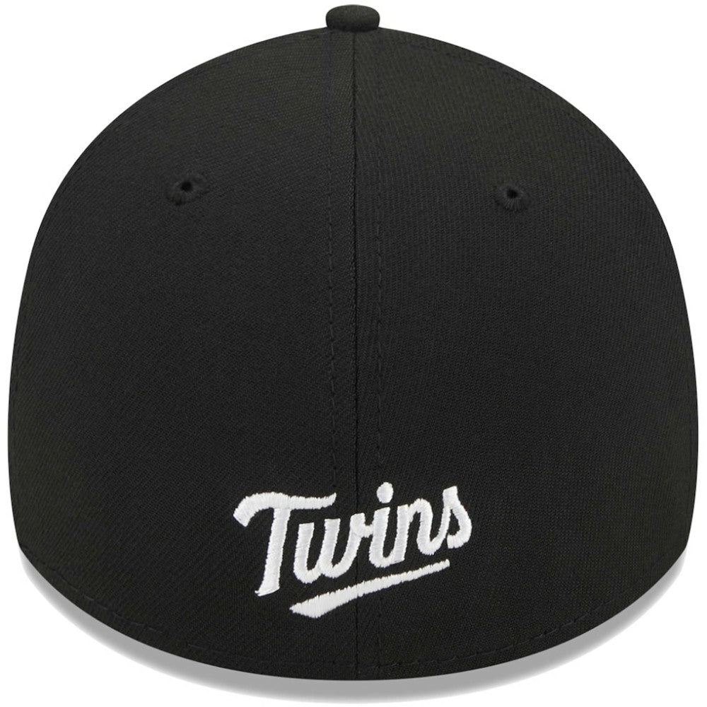 Minnesota Twins Logo 39THIRTY Flex Hat Black | New Era